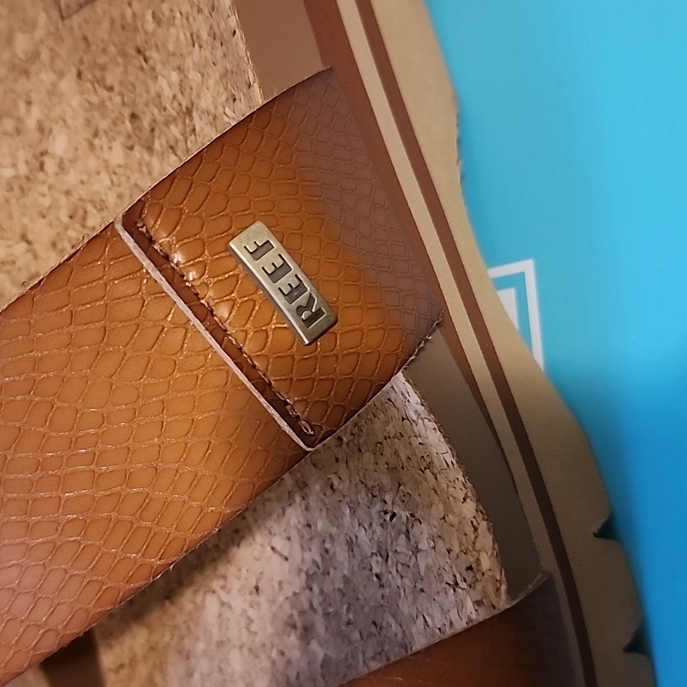Reef Tan Cork Platform Sandals - Picture 7 of 8